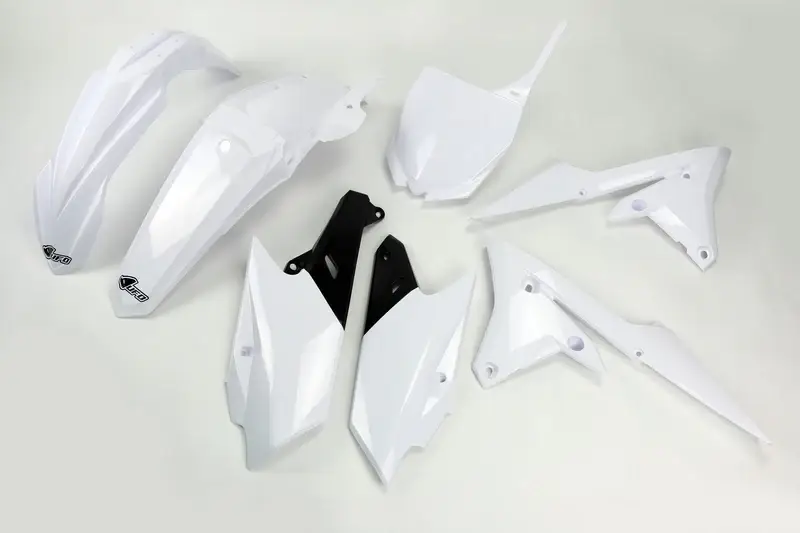 UFO Plast PLASTIC KIT, WHT/WHT Flitsaanbieding