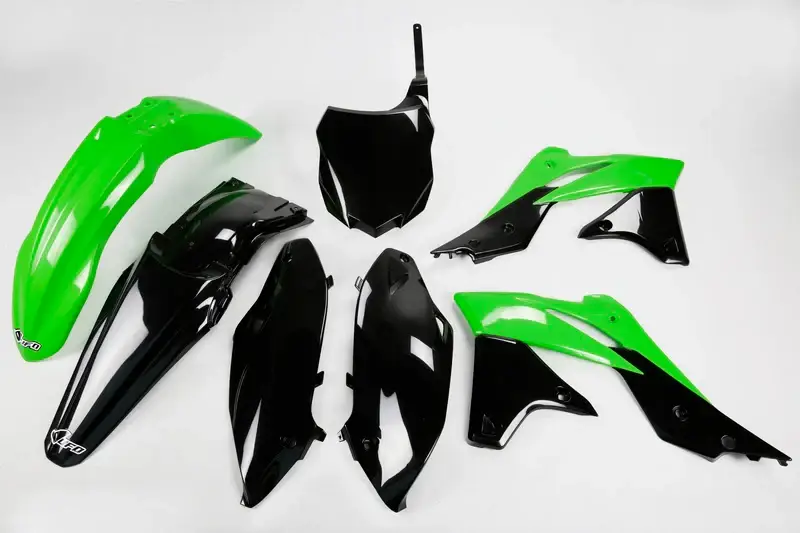 UFO Plast PLASTIC KIT, OEM/OEM Nu Kopen