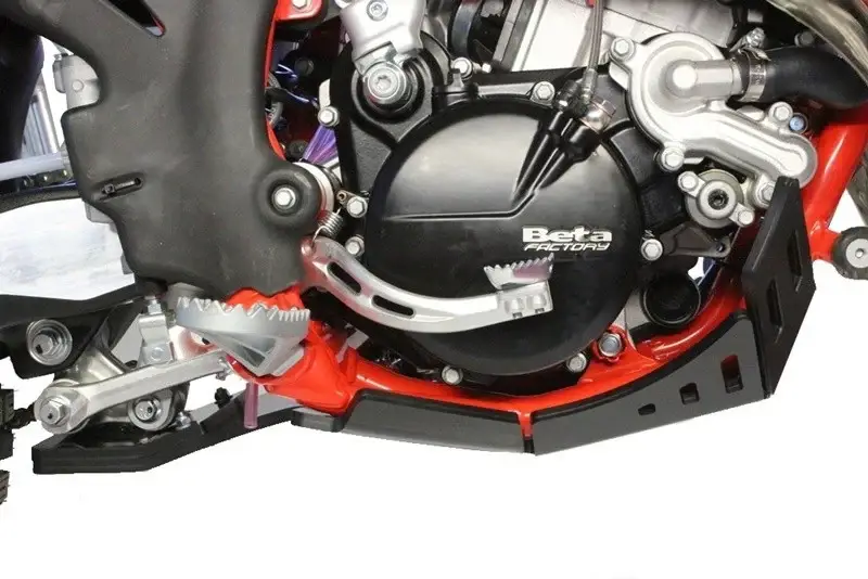 AXP SKID PLATE HDPE 6MM BLK Gecertificeerd